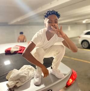 Meet your Posher, Jonathan